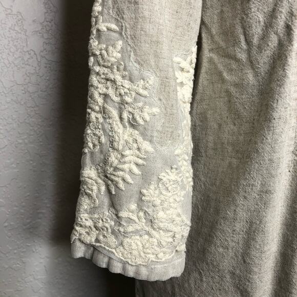 Soft Surroundings cream tan oatmeal lace embroidered button down top size PXS - Picture 12 of 14